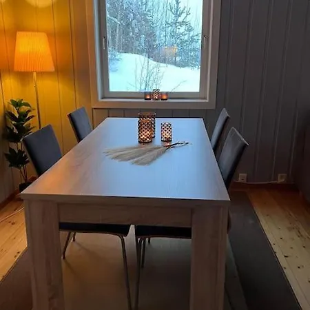 Apartment Koselig Kjellerleilighet Lunner