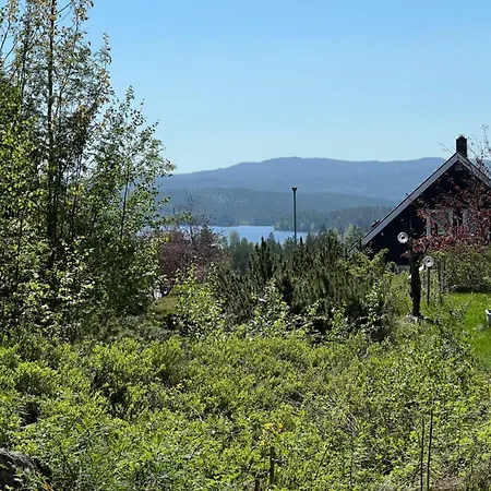 Koselig Kjellerleilighet *